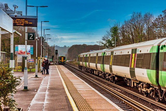 Late morning trains at Hassocks Station