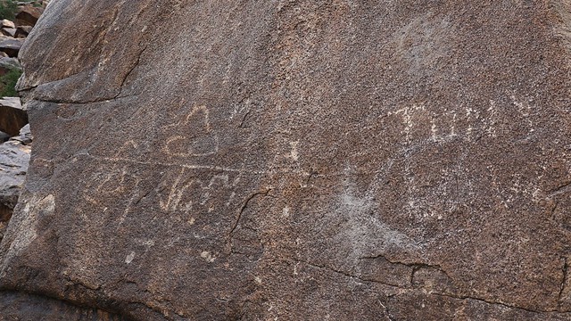 Petroglyph and Vandal to Waterfall 7D2_3606
