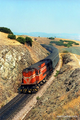 greece hellas passengertrain normalgauge ak mlw ose diesel 1990 kallipefki