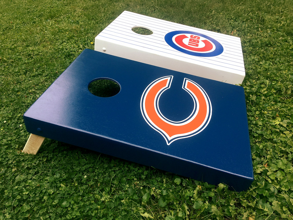 Chicago Bears and Cubs foldable legged custom cornhole set…