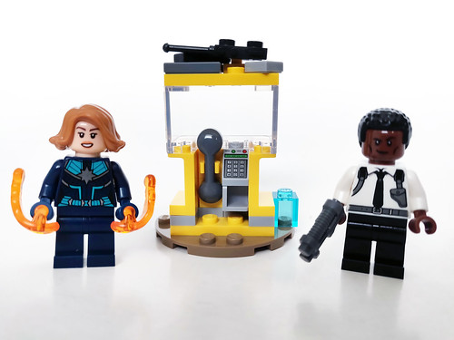 Lego 30453 Captain Marvel et Nick Fury polybag NEUF 