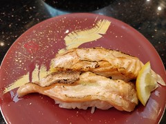 Grilled fatty salmon nigiri sushi JPY340 - Maguro Yazaemon, Kokusai Dori, Naha - op5