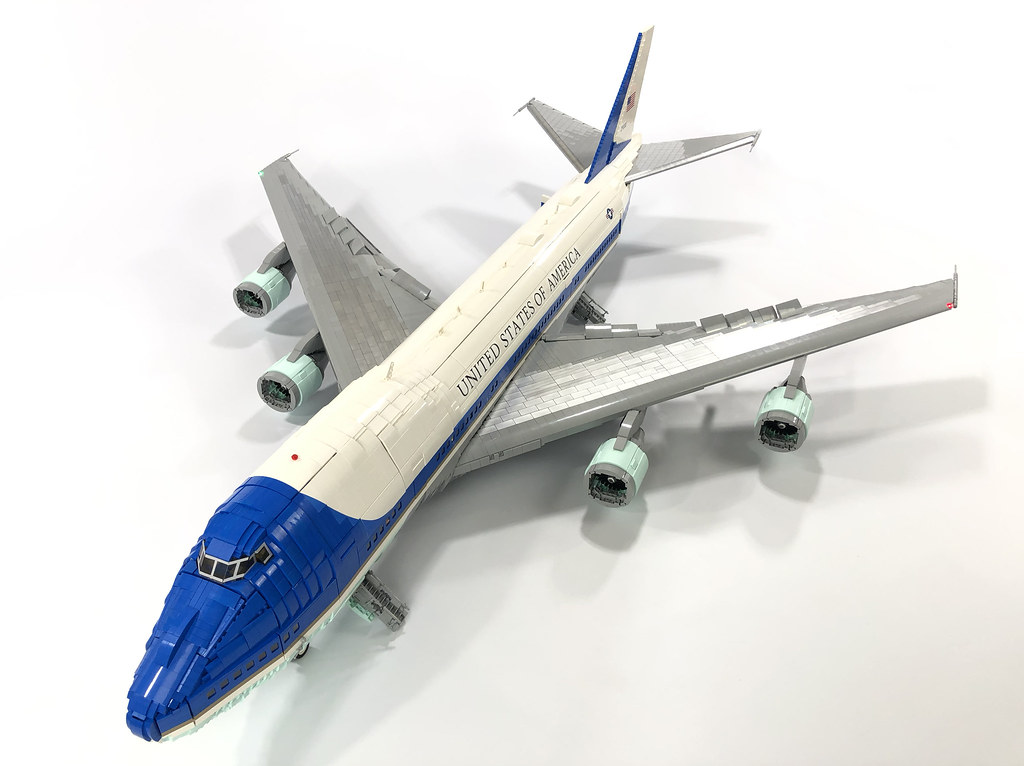 LEGO Flugzeug: Air Force One im Anflug! | zusammengebaut