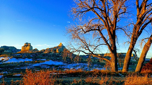 First sunset of 2020 by Griz version 2.0, Scotts Bluff National Monument, Nebraska