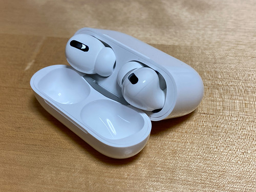 AirPods Pro | by モグタン