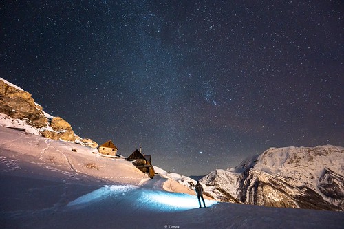 Le Forest des Estaris, nocturnal night sky nightsky milky way milkyway stars dark astro gourou slopes ski skiing walking hiking tiomax nikon z6 best top love nikonfr nikonfrance nikkor 14mm uwa uga out landscape view panorama