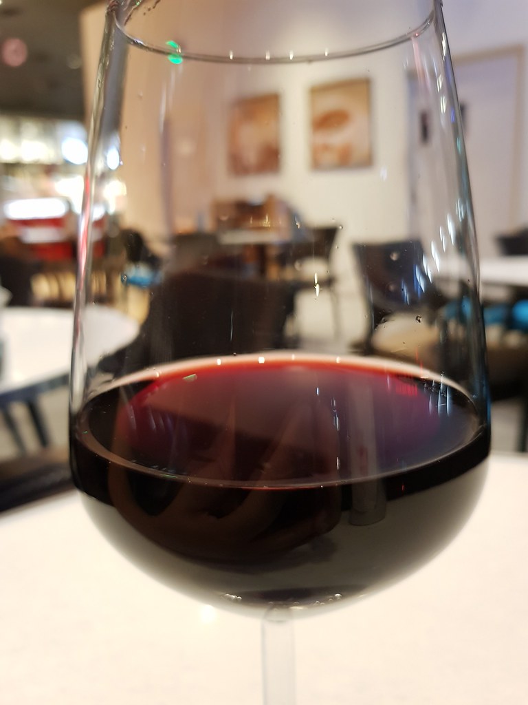 餐厅红酒 Alois Lageder House Wine - Red rm$22/glass @ Illy Cafe Kl Pavilion