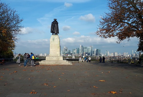greenwichpark generalwolfe london statues isleofdogs viewpoint