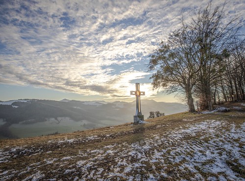 hofstettengrünau niederösterreich österreich cross sunset