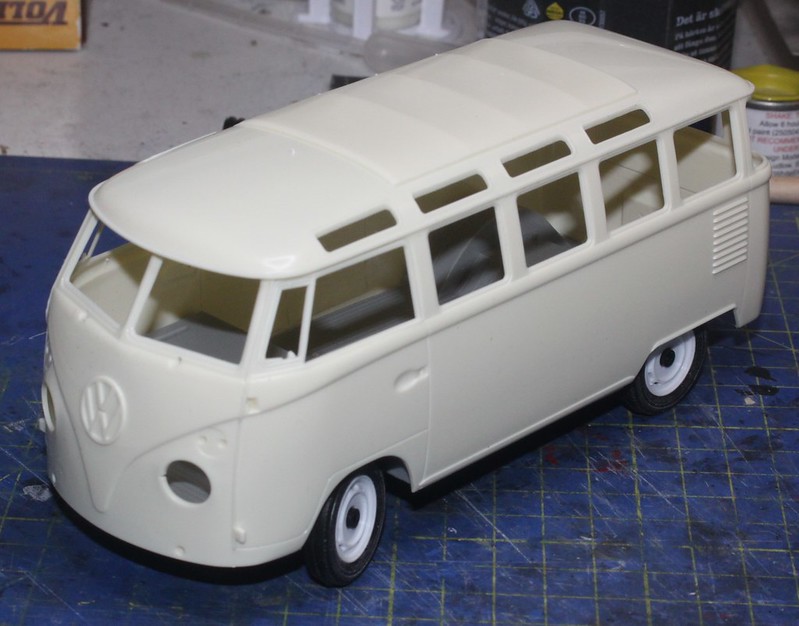Volkswagen Type2 Micro-Bus 1963, "23-Window", Hasegawa 1/24 49340885842_e3bb043b77_c