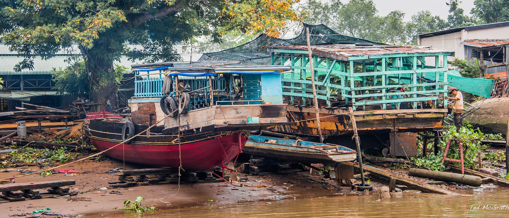 2019 - Vietnam-Avalon-Siem Reap - 9 - Cõ Chiên River Dry Dock