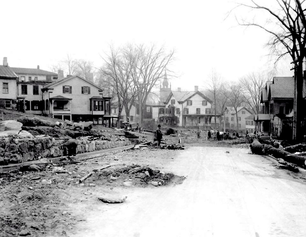 Academy/Division St. Construction 1920