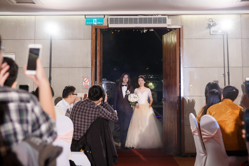 [婚禮攝影]Herman & Erica教堂儀式晚宴@青青時尚會館-最專業的團隊完成每場完美婚禮紀錄，拍的不只好更要快! #婚攝推薦