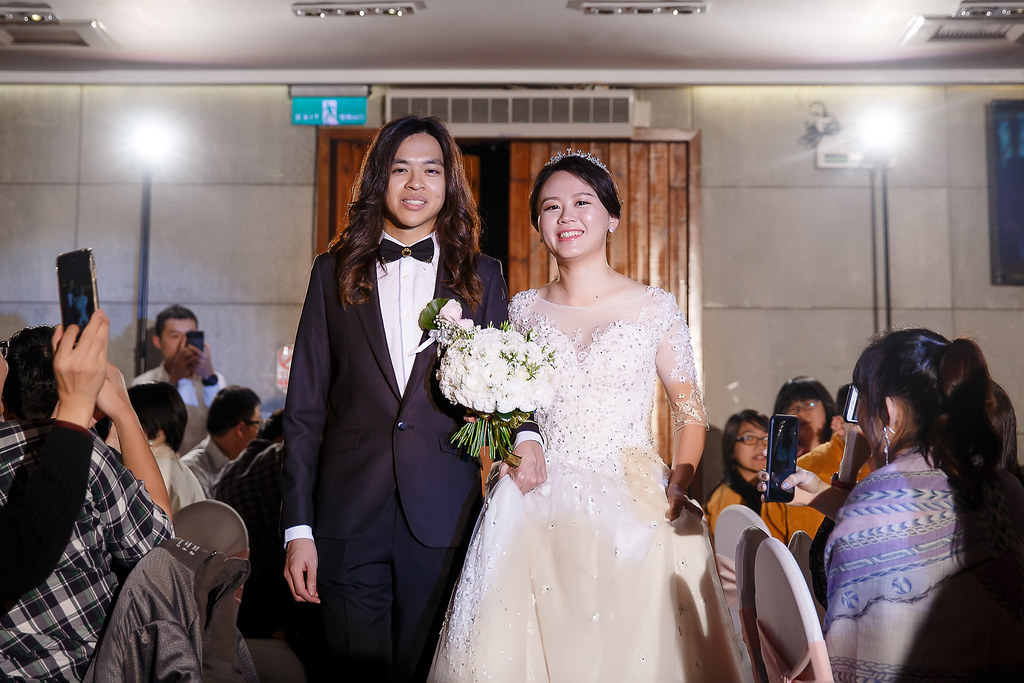 [婚禮攝影]Herman & Erica教堂儀式晚宴@青青時尚會館-最專業的團隊完成每場完美婚禮紀錄，拍的不只好更要快! #台北婚攝