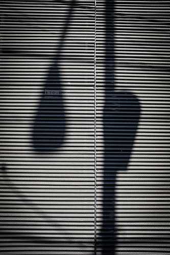 fuji mexicocity x100f blinds candid morning shadow shutter street streetphotography urban