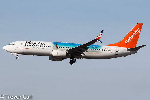 Sunwing Airlines | C-GKVU | Boeing 737-86N | YYZ | CYYZ