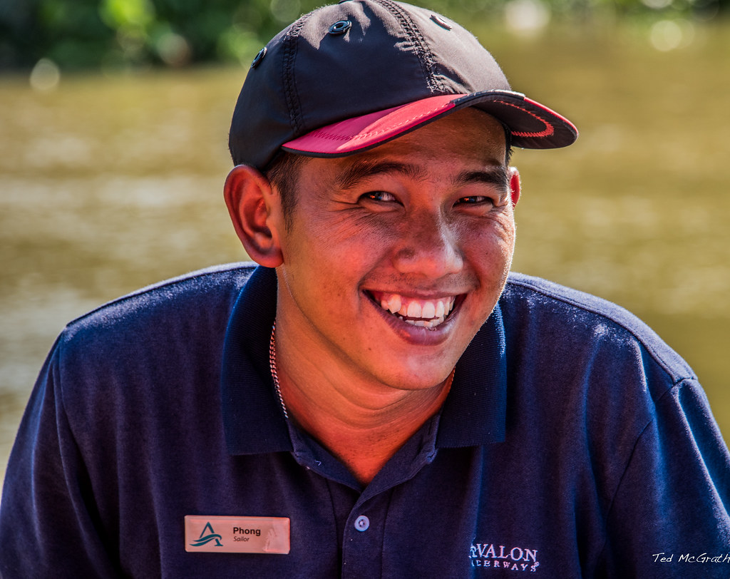 2019 - Vietnam-Avalon-Long Khanh A - 16- Xáng Canal - Siem Reap Boat Crew