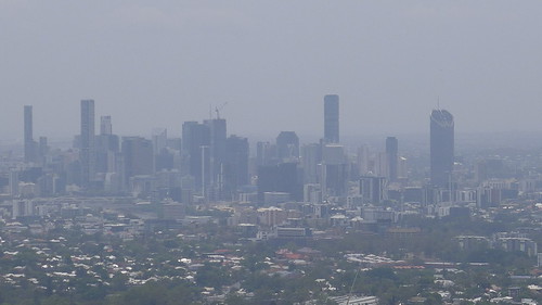 view cityscape panorama smokehaze drought 2020 brisbane cbd