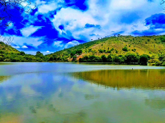 Lago no Vale Silvestre EcoPark - Governador Valadares/MG
