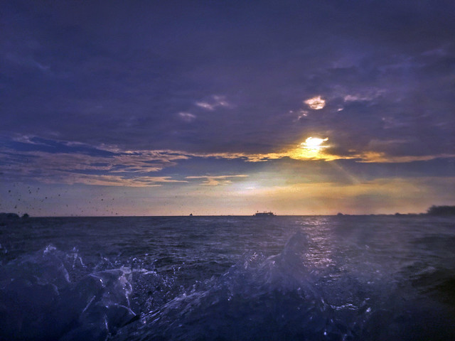 Splashing Sunset at Cagban Jetty Port, Boracay