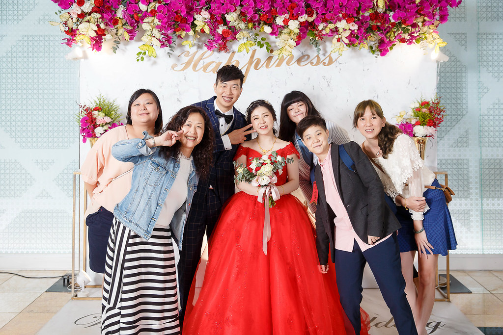 [婚禮攝影]文興文心 文定午宴@台中林酒店-最專業的團隊完成每場完美婚禮紀錄，拍的不只好更要快! #婚禮紀錄