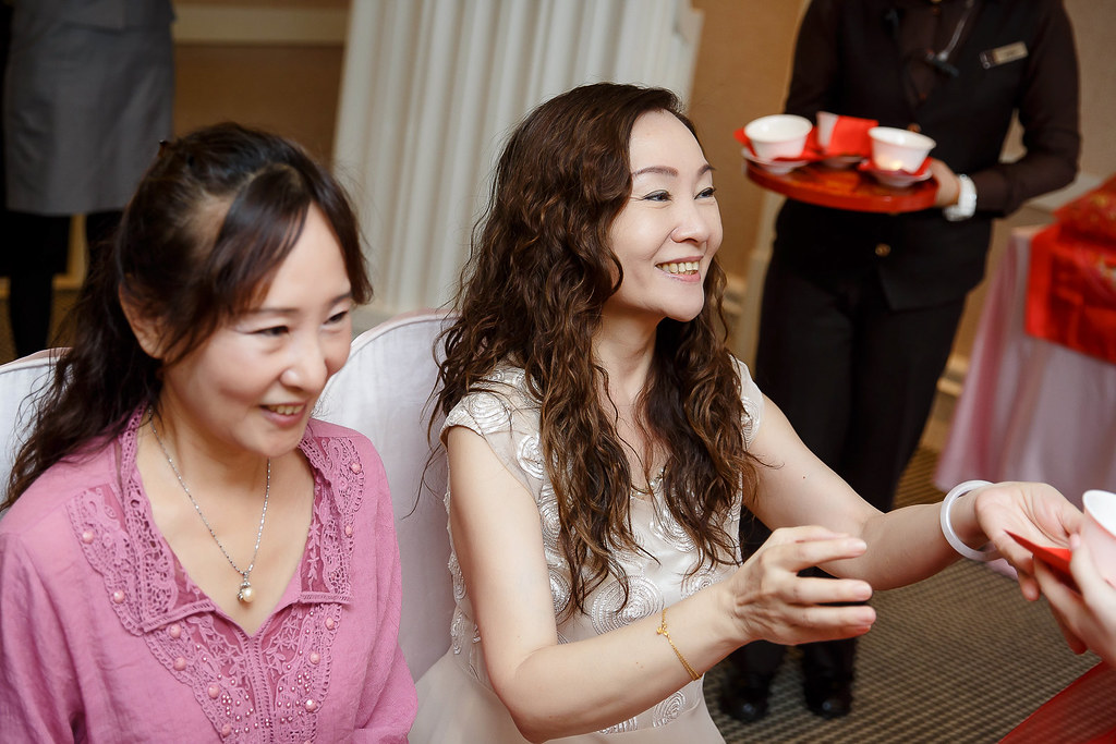 [婚禮攝影]文興文心 文定午宴@台中林酒店-最專業的團隊完成每場完美婚禮紀錄，拍的不只好更要快! #婚攝作品