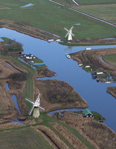 thurne river mill stbenetsleveldrainage windmill windmills broadsnationalpark broadsnp norfolkbroads thenorfolkbroads lake norfolk above aerial nikon d810 hires highresolution hirez highdefinition hidef britainfromtheair britainfromabove skyview aerialimage aerialphotography aerialimagesuk aerialview viewfromplane aerialengland britain johnfieldingaerialimages fullformat johnfieldingaerialimage johnfielding fromtheair fromthesky flyingover fullframe cidessus antenne hauterésolution hautedéfinition vueaérienne imageaérienne photographieaérienne drone vuedavion delair birdseyeview british english image images pic pics view views