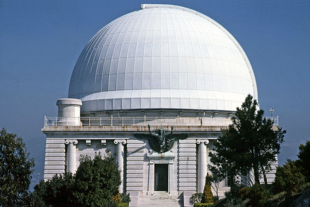 LMN-1982-D0070X - Nice Observatoire Coupole Bischoffsheim