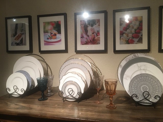 Wedding reception dinner plates