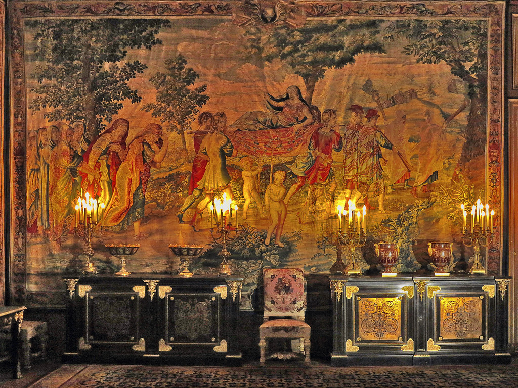 Château de Fontainebleau. Salon des tapisseries