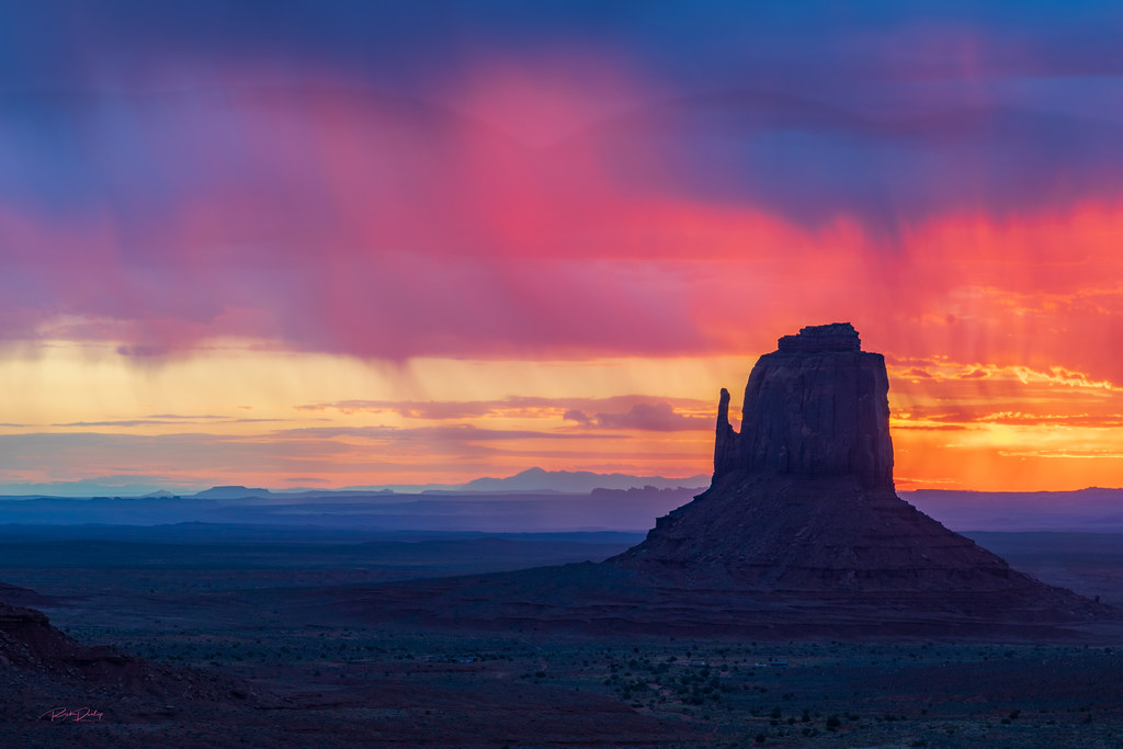 Monument Valley, Fire Mist...