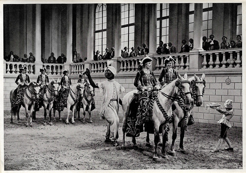 Käthe von Nagy and Lola Chlud in Der junge Baron Neuhaus (1934)