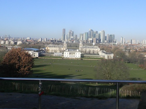 View from on high Blackheath to Canary Wharf