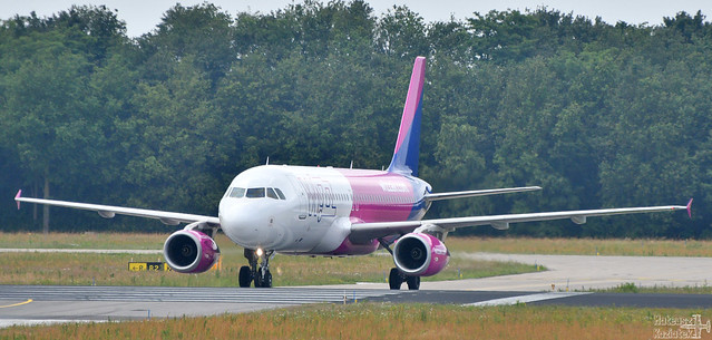 Wizz Air 🇭🇺 Airbus A320-200 HA-LWE