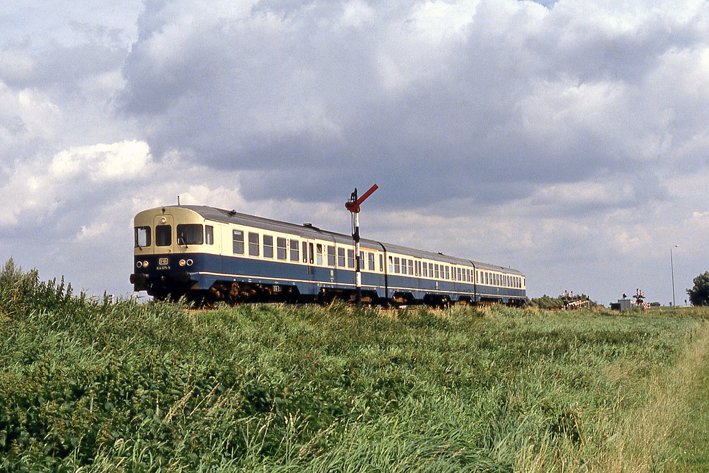 DB 624 675 - 924 475 - 624 673 Winschoten 30 juli 1988
