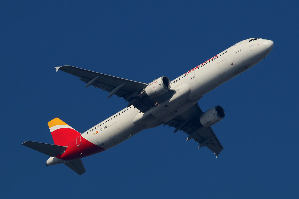 EC-JQZ - A321 - Iberia