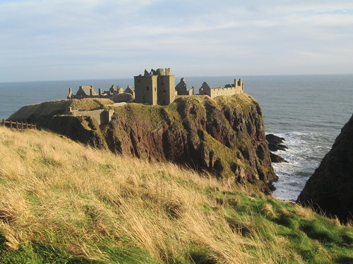 Dunnottar Castle from path