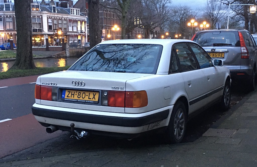 1991 Audi 100 2.8 E (C4)