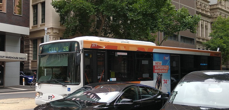 216 bus in Lonsdale Street