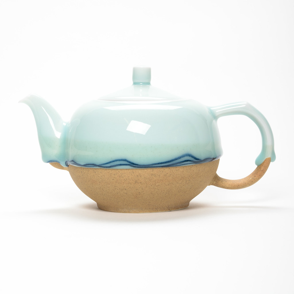 Teapot from Ms. Zhang - Wave