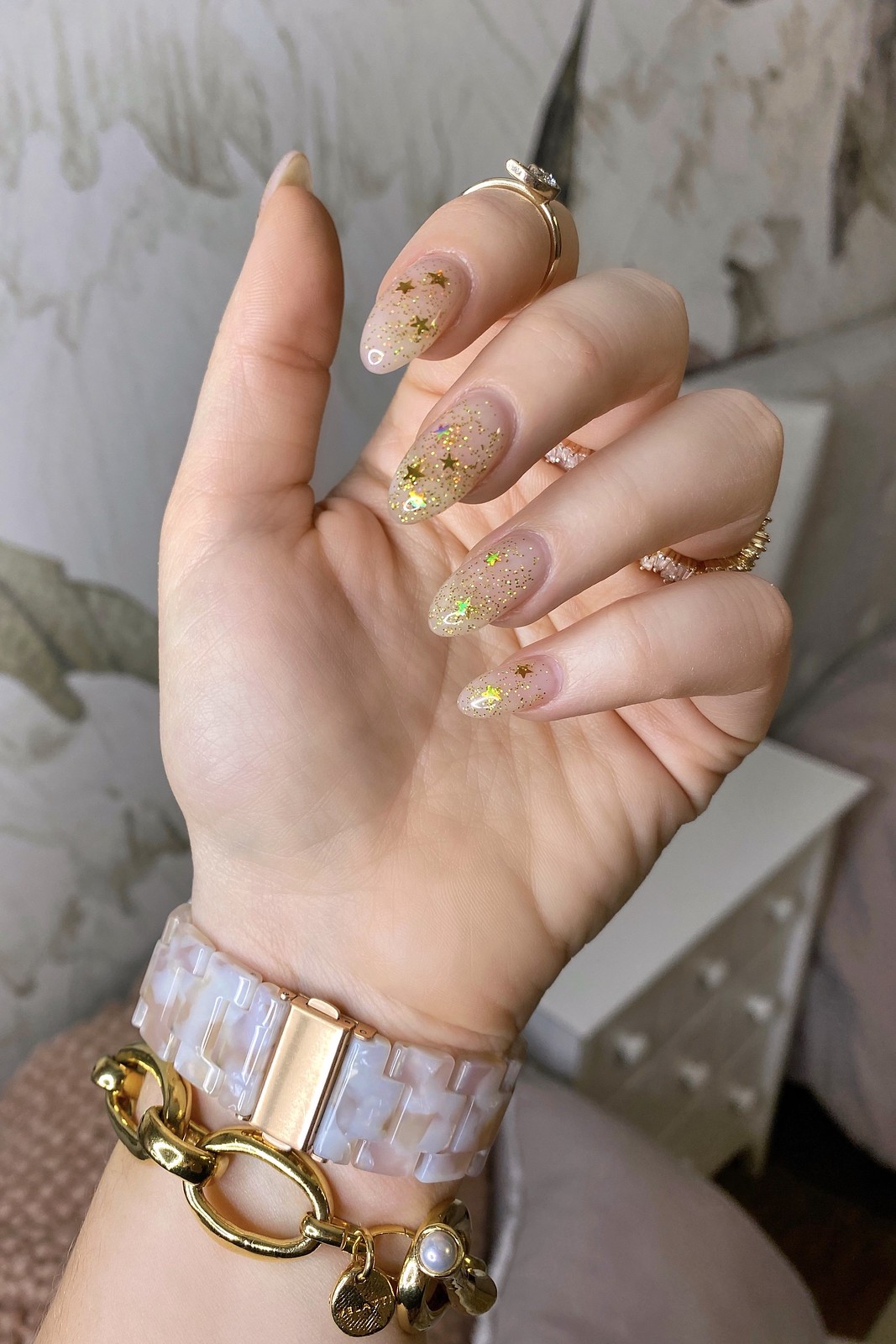 Gold Glitter Star Nails | Manicure of the Month | January Nail Art | Glitter Nail Inspiration | Almond Shaped Nails | UV Gel Nails