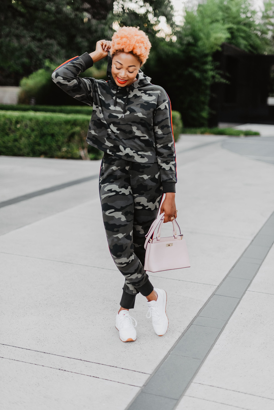 how to wear camouflage activewear, candace hampton