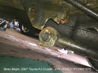 Catastrophic Suspension Failure LR Lower Control Arm Frame Bracket #1 ...