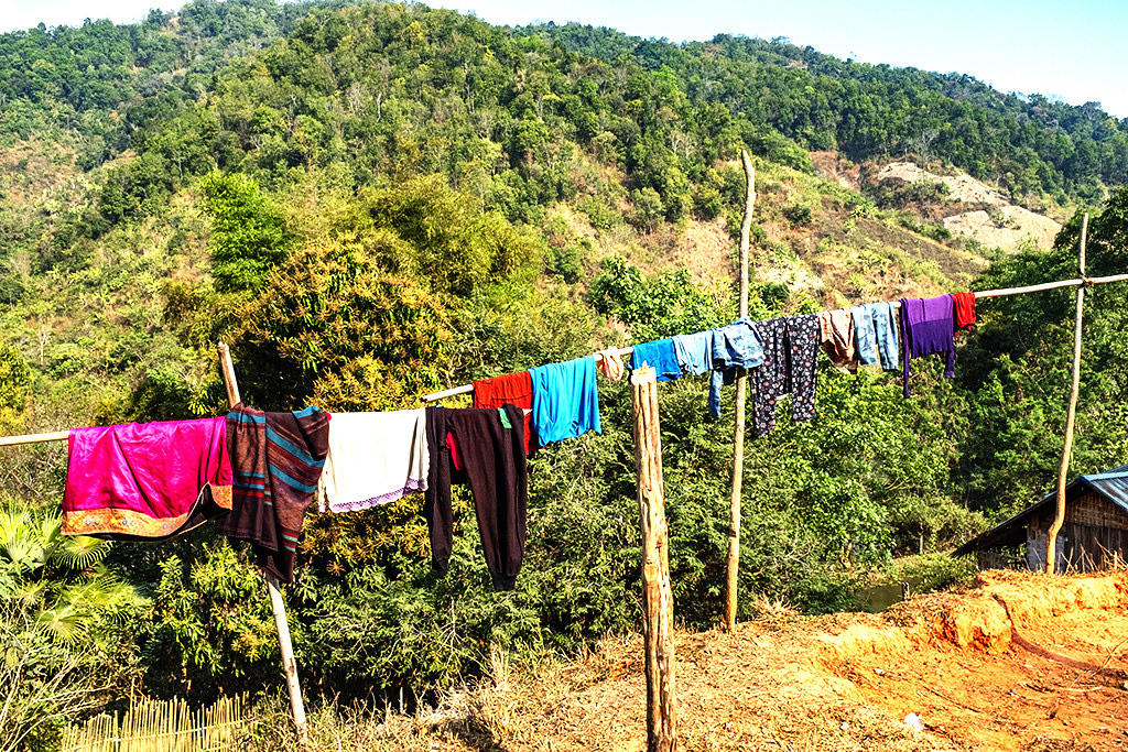 Hanging laundry--Ban Hot Ta
