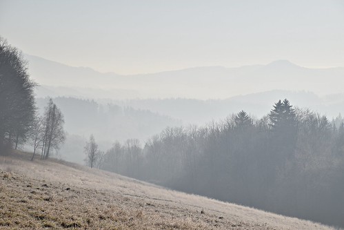 landscape view winter snow frost hills mountains karkonosze nature meadow forest trees layers lowersilesia dolnyśląsk polska poland