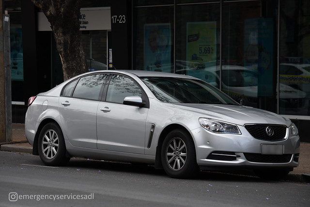 South Australia Police | Unmarked | Holden VF Commodore Evoke