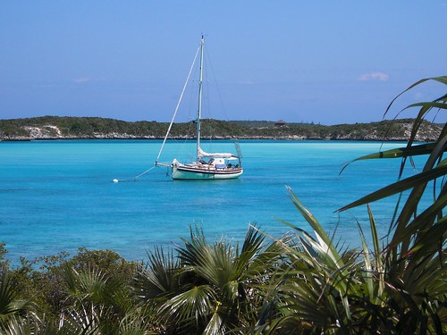  Boat Rental—The Best Way to Discover the Bahamas
