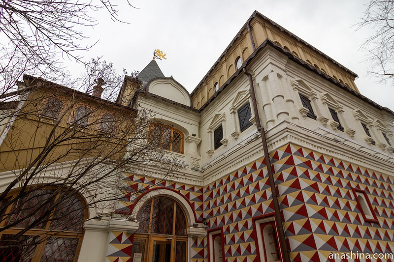 Палаты бояр Романовых, Москва