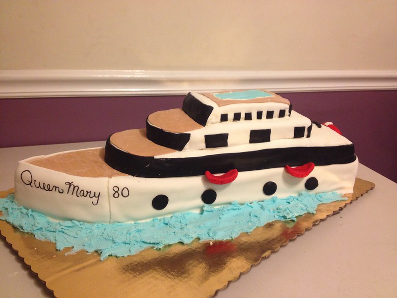 Cruise Ship Cake by Dalena DiNuova