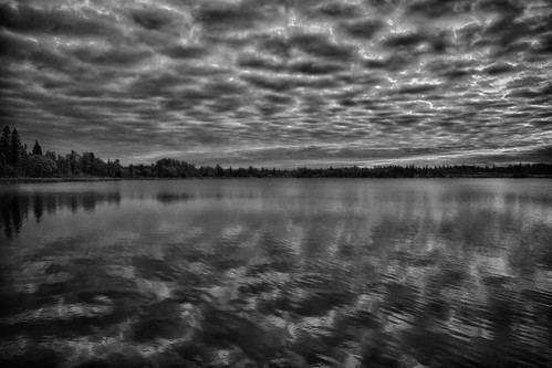 lr5F3A6592_140914_HDR_BW_artistic by Paul Lantz, Sky before sunrise over Pearl Lake. HDR from 3 shots. HDR Efex 3 Black and White (Artistic).lake pea
